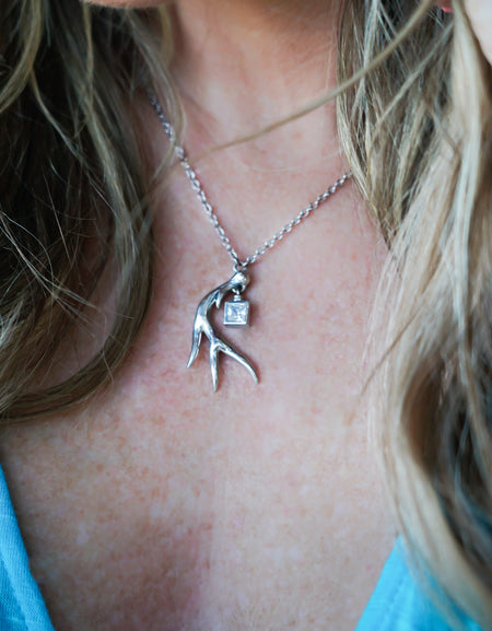 Star Light Antler Necklace