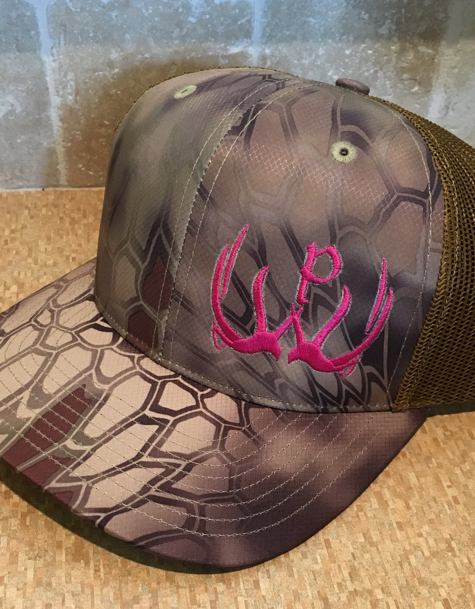 Pursue The Wild Logo Hat- Kryptek Highlander- Pink
